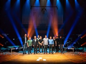 Neue Beleuchtung im Konzertsaal der HMDK Stuttgart feierlich eingeweiht